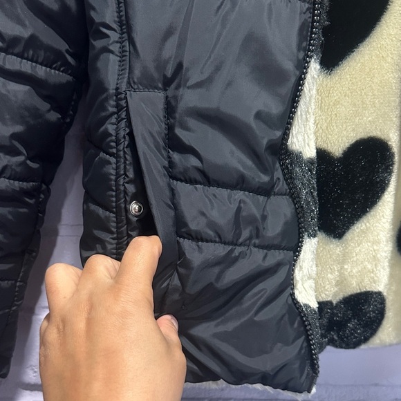 NWOT Madden Girl Kids Heart Pattern Fleece Jacket - Black and Cream size 14/16 - Picture 14 of 16
